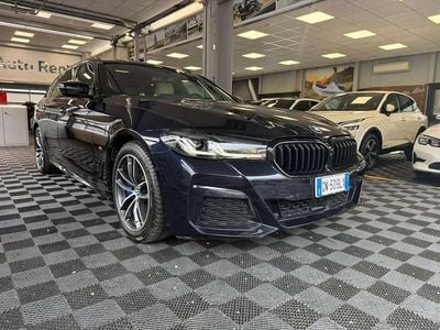 Usata BMW 520 M Sport 190 CV (139 kW) 2023 Blu/azzurro Station wagon