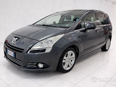 Usata Peugeot 5008 Business-Line 150 CV (110 kW) 2010 Grigio Monovolume