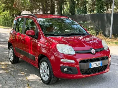Usata Fiat Panda Lounge 80 CV (58 kW) 2012 Utilitaria