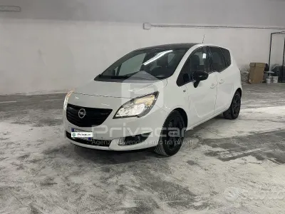 Usata Opel Meriva Cosmo 95 CV (69 kW) 2015 Bianco Monovolume