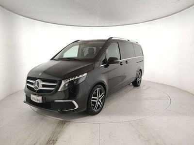 Usata Mercedes V250 Premium 190 CV (139 kW) 2023 Nero Monovolume