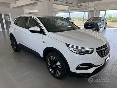 Usata Opel Grandland X Innovation 131 CV (96 kW) 2018 Bianco SUV