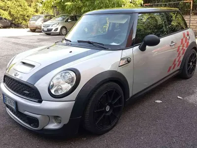 Usata Mini Cooper S 184 CV (135 kW) 2011 Utilitaria