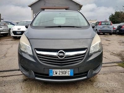 Usata Opel Meriva Cosmo 120 CV (88 kW) 2014 Grigio Monovolume