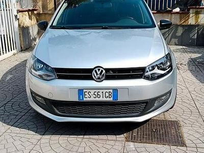 Usata VW Polo Comfortline 75 CV (55 kW) 2013 Grigio Utilitaria