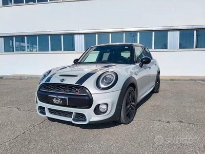 Begagnad Mini Cooper S Hype 191 HK (140 kW) 2018 Grå Halvkombi