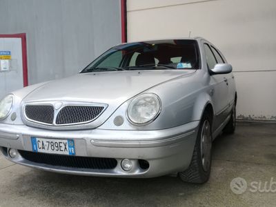 usata Lancia Lybra SW 1.9 JTD 2002