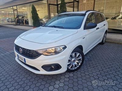 Usata Fiat Tipo Easy 120 CV (88 kW) 2018 Bianco Berlina
