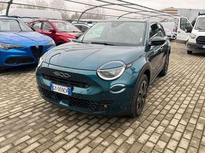 Usata Fiat 600 La Prima 101 CV (74 kW) 2025 Blu SUV
