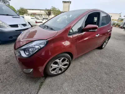 Usata Hyundai ix20 Comfort 90 CV (66 kW) 2011 Utilitaria