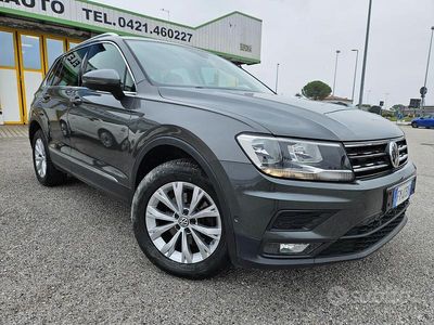 Usata VW Tiguan Business 150 CV (110 kW) 2019 Grigio SUV
