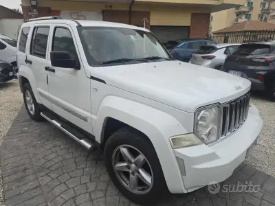 Second-hand Jeep Cherokee Limited 200 CP (147 kW) 2013 Alb SUV