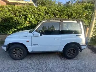 Usata Suzuki Vitara 1989 Bianco SUV
