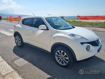 Usata Nissan Juke Tekna 110 CV (80 kW) 2013 Bianco SUV