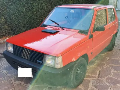 Usata Fiat Panda 34 CV (25 kW) 1989 Rosso Utilitaria