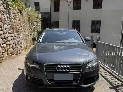 Usata Audi A4 143 CV (105 kW) 2009 Bluazzurro Station wagon