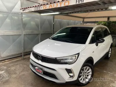 Usata Opel Crossland Elegance 110 CV (80 kW) 2022 Bianco SUV