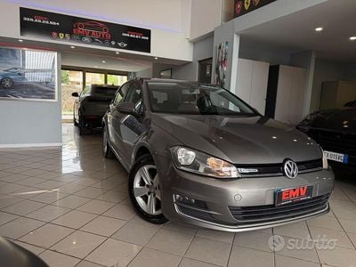 Usata VW Golf VII Trendline 110 CV (80 kW) 2015 Grigio Berlina