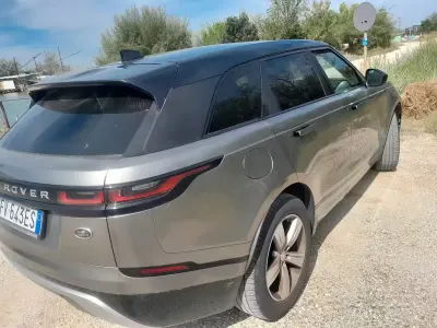 Usata Land Rover Range Rover Velar 241 CV (177 kW) 2019 Grigio SUV