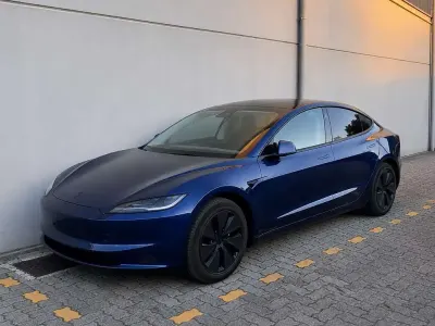 Usata Tesla Model 3 RWD 180 kW (245 CV) 2025 Berlina