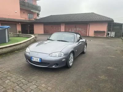 Usata Mazda MX5 110 CV (80 kW) 2004 Cabrio