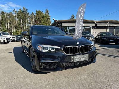 Carbonschwarz Usata 2018 BMW 550 Station wagon | 30.900 €