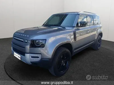 Usado Land Rover Defender SE 249 CV (183 kW) 2023 SUV