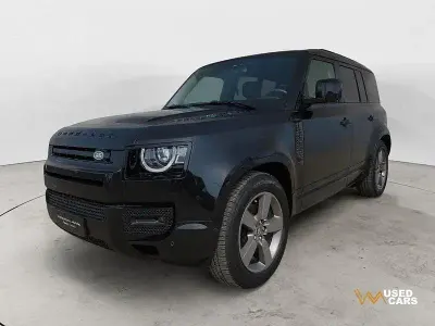 Usata Land Rover Defender SE Dynamic 199 CV (146 kW) 2025 Nero SUV