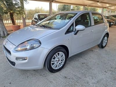 Brugt Fiat Punto Lounge 85 HK (62 kW) 2015 Grå Hatchback