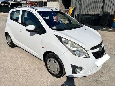 Begagnad Chevrolet Spark 68 HK (50 kW) 2010 Vit Halvkombi