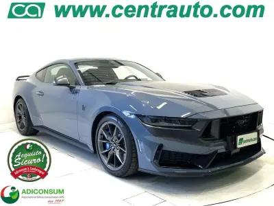 Usata Ford Mustang Dark Horse 453 CV (333 kW) 2024 Grigio Coupé