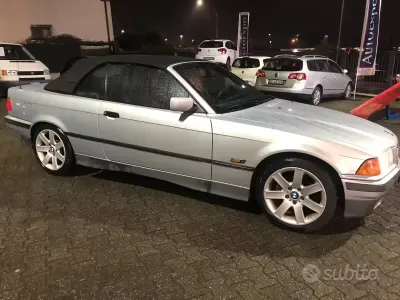 Usata BMW 320 Cabriolet 150 CV (110 kW) 1995 Grigio Cabrio