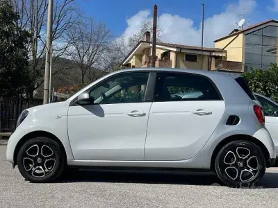 Begagnad Smart ForFour 71 HK (52 kW) 2015 Halvkombi