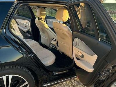 Mercedes E200