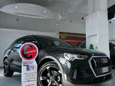 Usata Audi Q3 S-Line 150 CV (110 kW) 2021 Nero SUV
