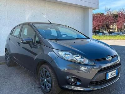 Usata Ford Fiesta 2010 Grigio Utilitaria