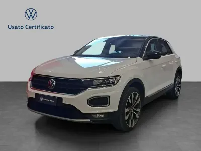 Usata VW T-Roc Advance 150 CV (110 kW) 2020 Pure white nero SUV