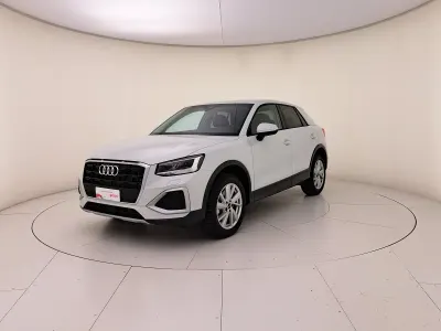 Usata Audi Q2 Advanced 150 CV (110 kW) 2025 Bianco ghiacciaio metallizzato SUV