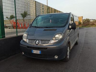 Usata Renault Trafic 115 CV (84 kW) 2013 Grigio Monovolume