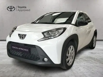 Usata Toyota Aygo X Active 72 CV (52 kW) 2024 Bianco SUV