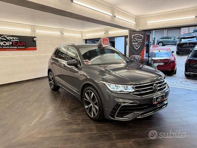 Usata VW Tiguan R-line 150 CV (110 kW) 2021 Grigio SUV