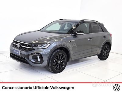 Usata VW T-Roc R-line 150 CV (110 kW) 2023 Grigio SUV