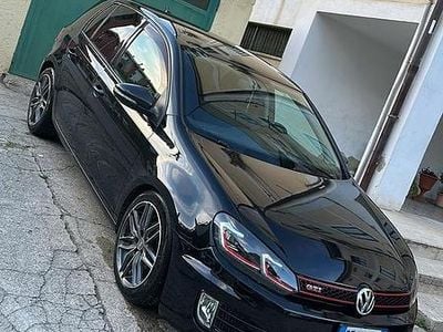 Usata VW Golf VI 105 CV (77 kW) 2009 Nero Utilitaria