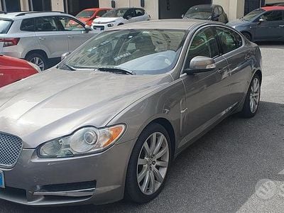 Usata Jaguar XF Premium Luxury 207 CV (152 kW) 2008 Grigio Berlina