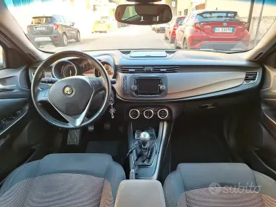 Usata Alfa Romeo Giulietta 120 CV (88 kW) 2014 Utilitaria