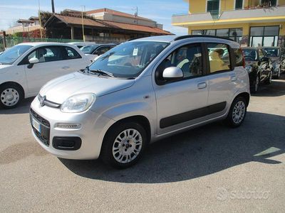 Usata Fiat Panda Lounge 69 CV (50 kW) 2014 Grigio Utilitaria