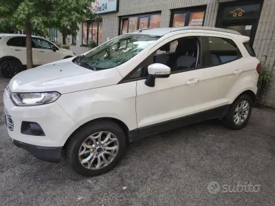 Usata Ford Ecosport Titanium 95 CV (69 kW) 2017 Bianco pastello SUV