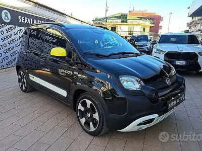Usata Fiat Panda Cross Cross 69 CV (50 kW) 2025 Nero Utilitaria