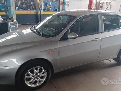 usata Alfa Romeo 147 - 2002 ottime condizioni