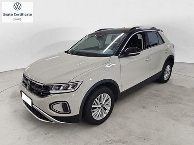 Usata VW T-Roc Life 150 CV (110 kW) 2022 Grigio SUV